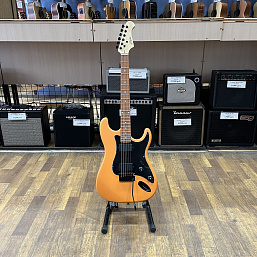 Электрогитара Fabio ST-300MOR в музыкальном интернет-магазине Маэстро. Цена 13 600 руб.