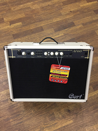 Комбо для акустической гитары CORT AF60-UE