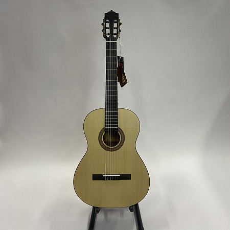 Классическая гитара, с чехлом, Martinez MC-18