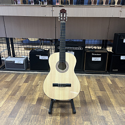 Классическая гитара FABIO LC-3910N в музыкальном интернет-магазине Маэстро. Цена 5 800 руб.